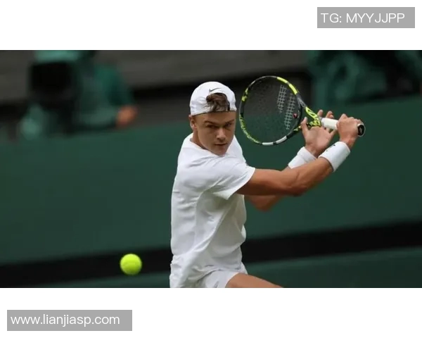 上海网球队比赛经验引发热议球迷对战术选择和表现展开激烈讨论